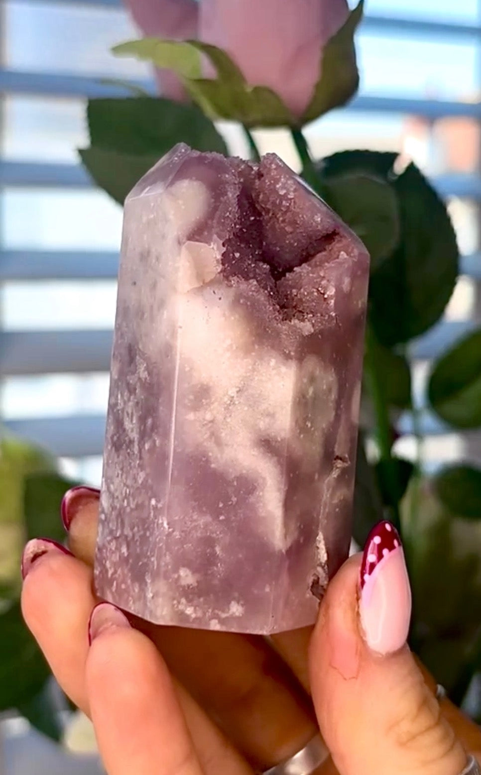 Pink amethyst tower in lilac tones