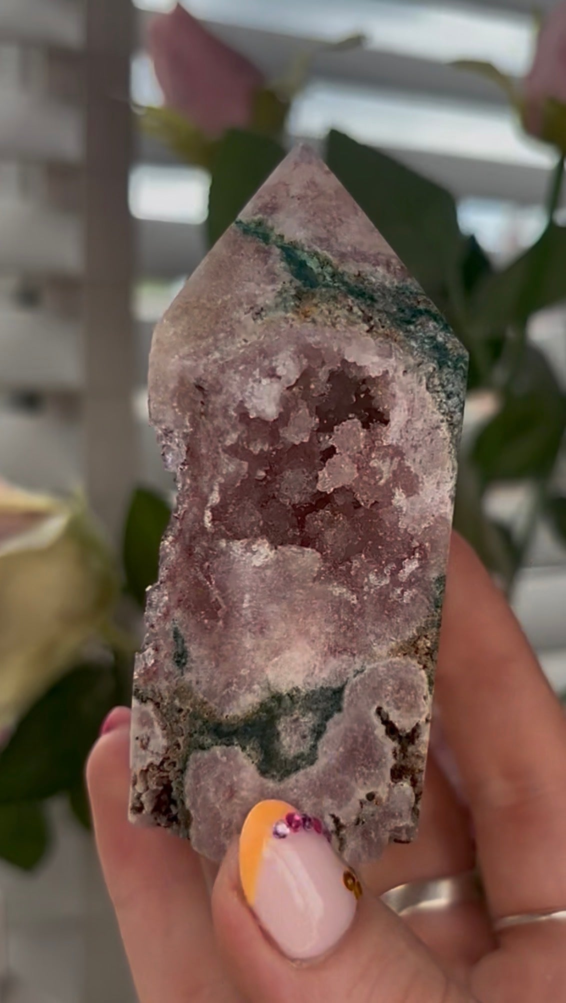 Pretty, high quality, Pink amethyst tower, with lilac quartz druzy