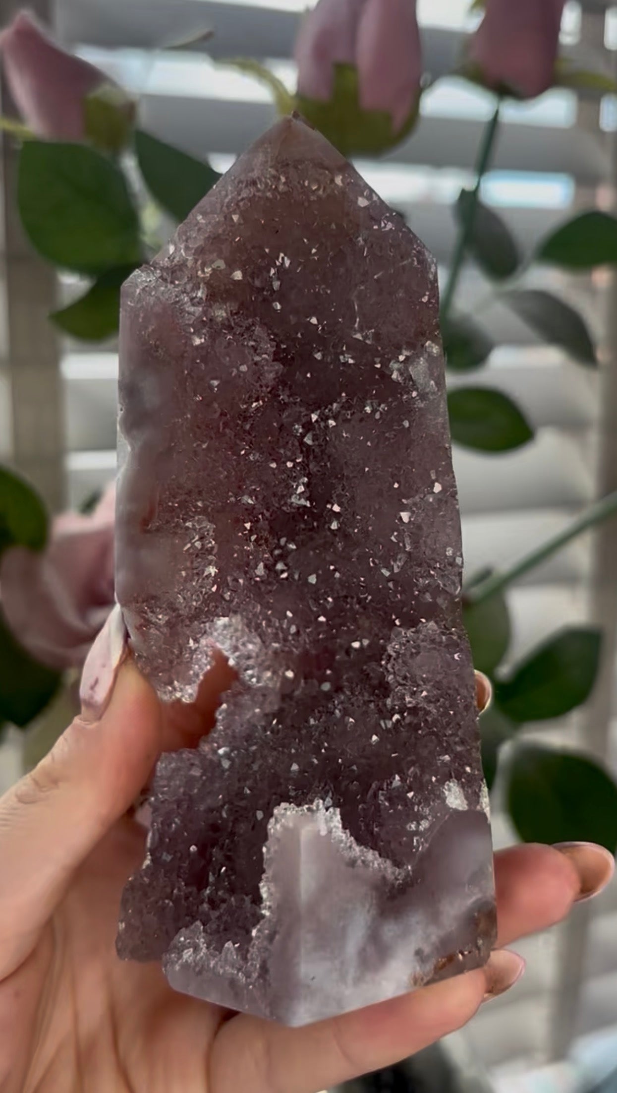 Beautiful, high quality, Pink amethyst tower in lilac tones with sugar druzy
