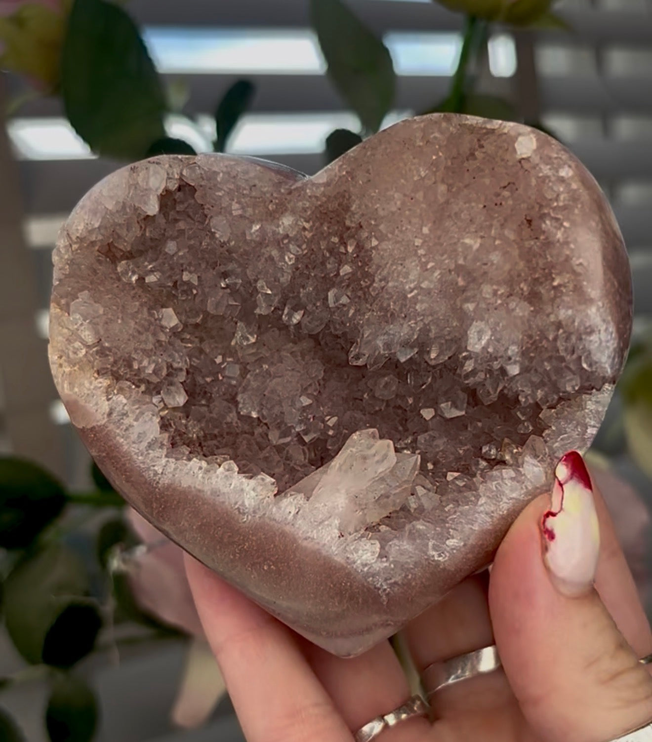 Druzy pink amethyst heart - comes with stand (9.5cm)