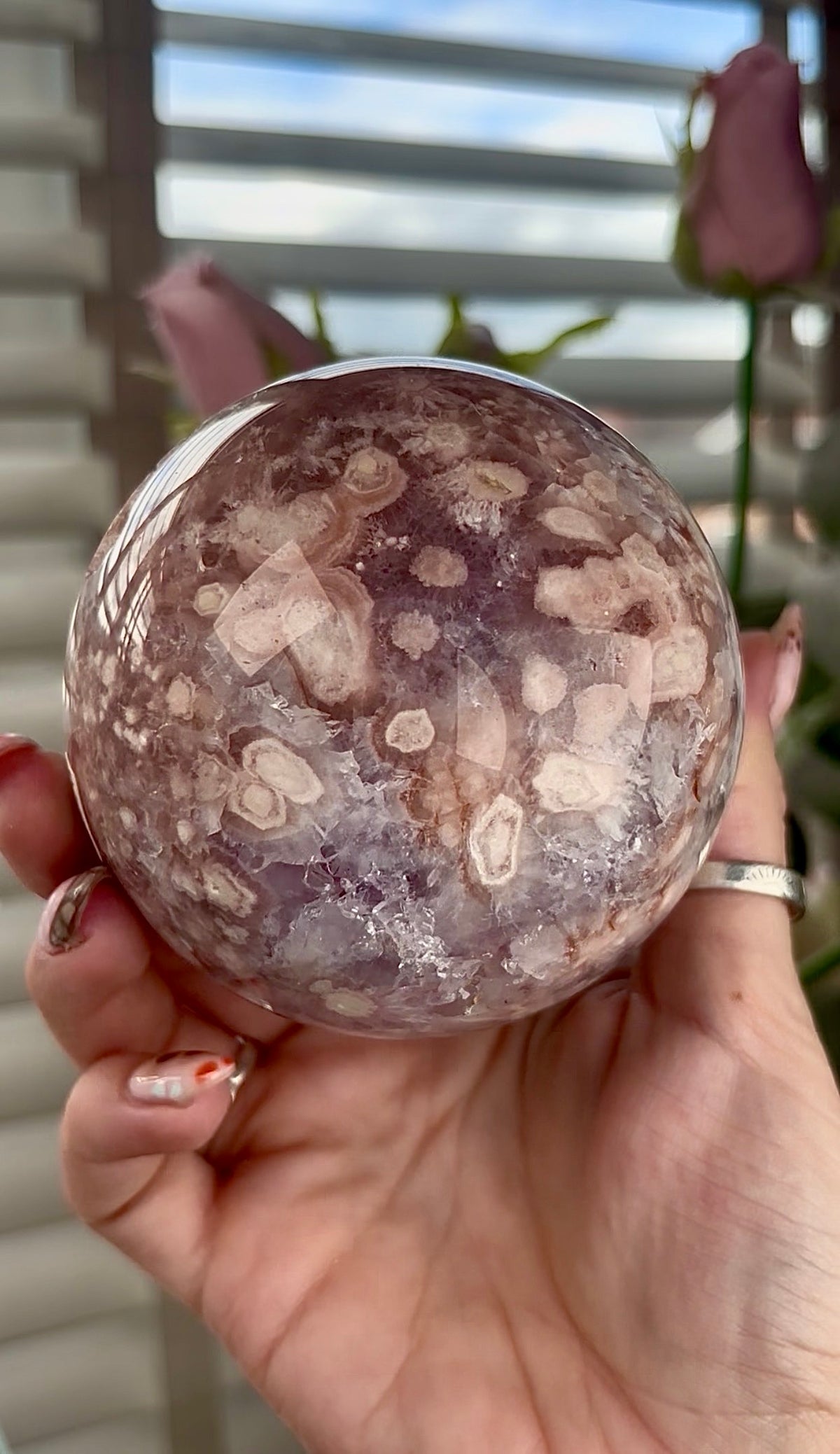 High grade, amethyst Flower agate sphere with high clarity quartz