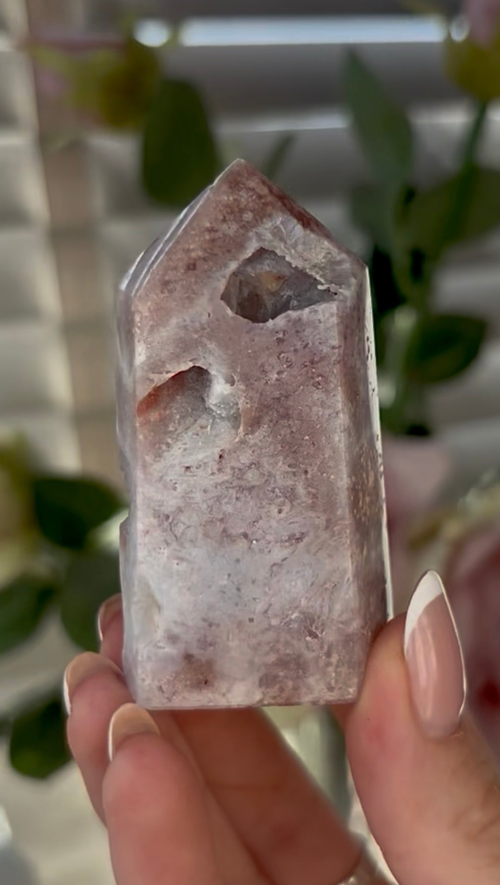 Cute, Pink amethyst tower 6.8cm(h)  3.7(w)