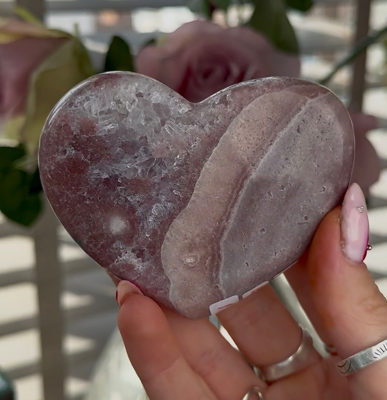 Hq pink amethyst heart - comes with stand