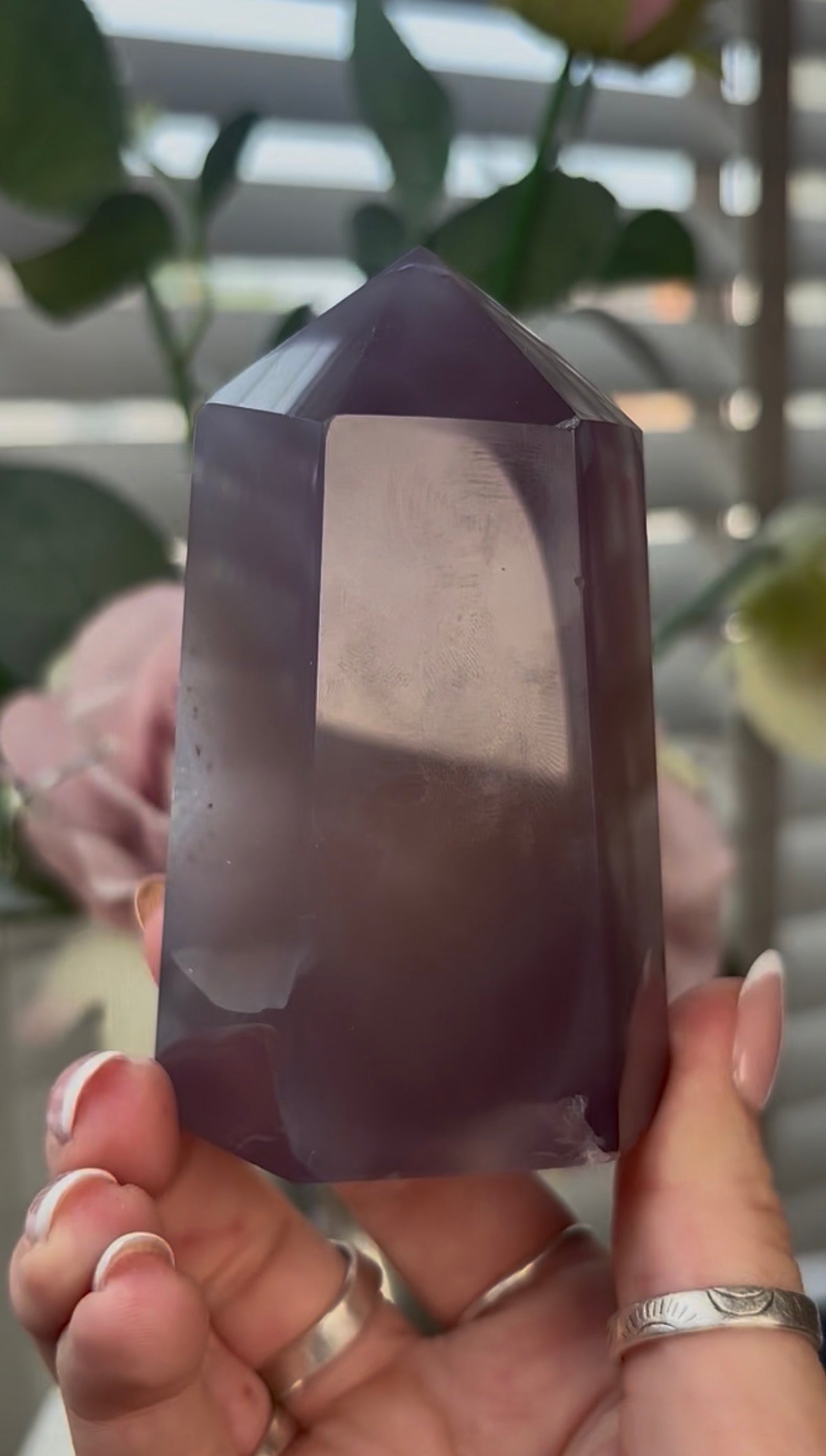 Beautiful, agate tower with druzy