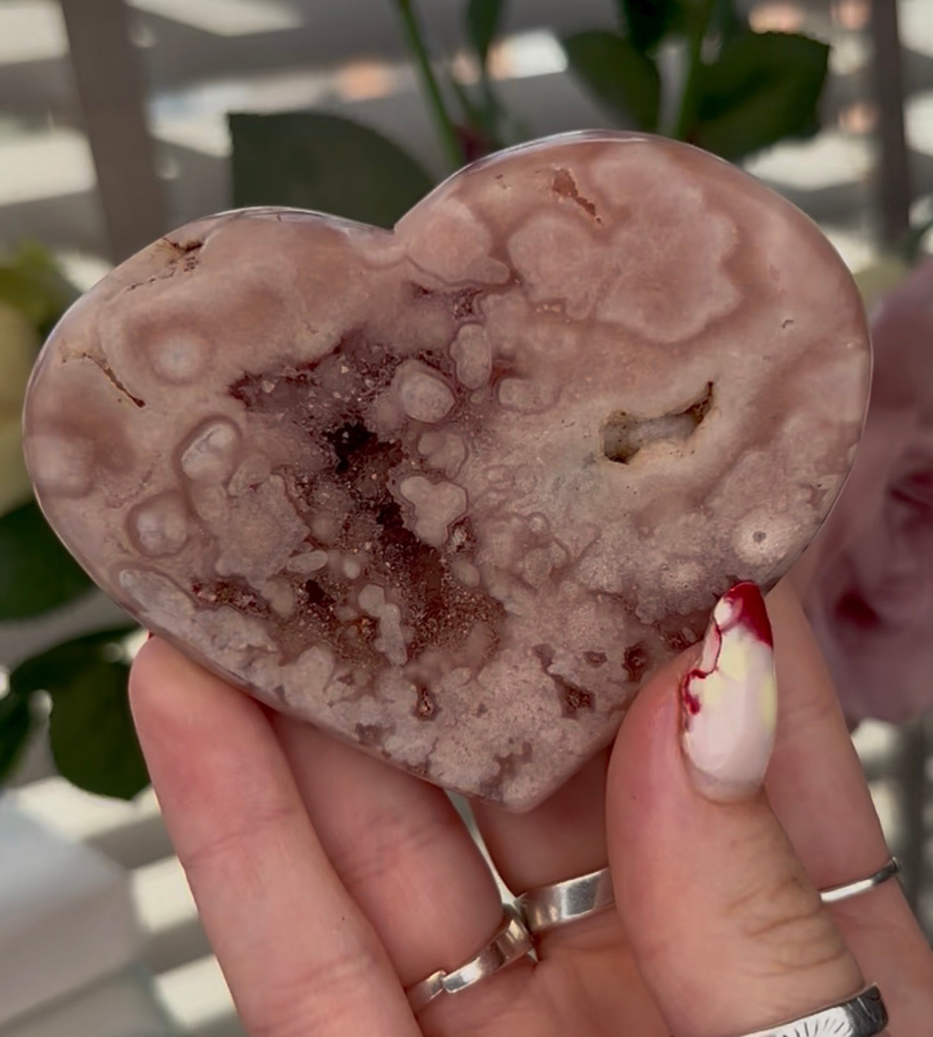 pink amethyst heart - comes with stand8.5cm