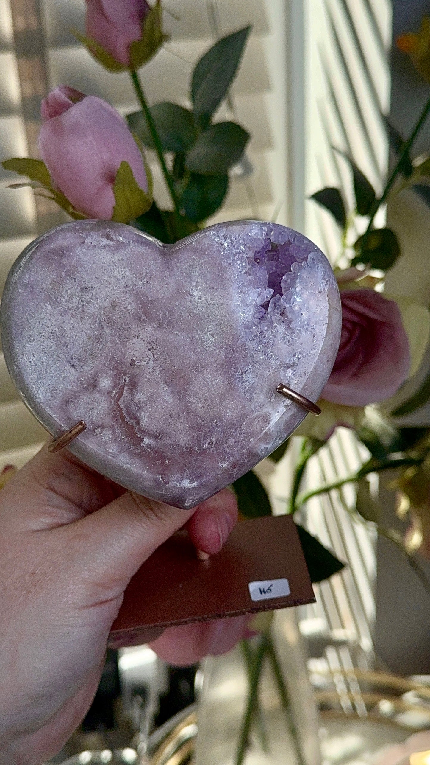 Hq pink amethyst heart - comes with stand