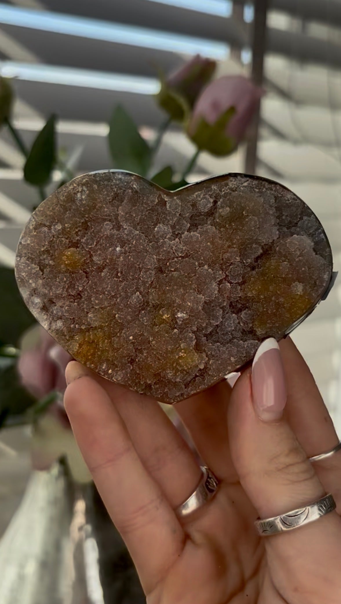 Uruguay amethyst heart - comes with stand