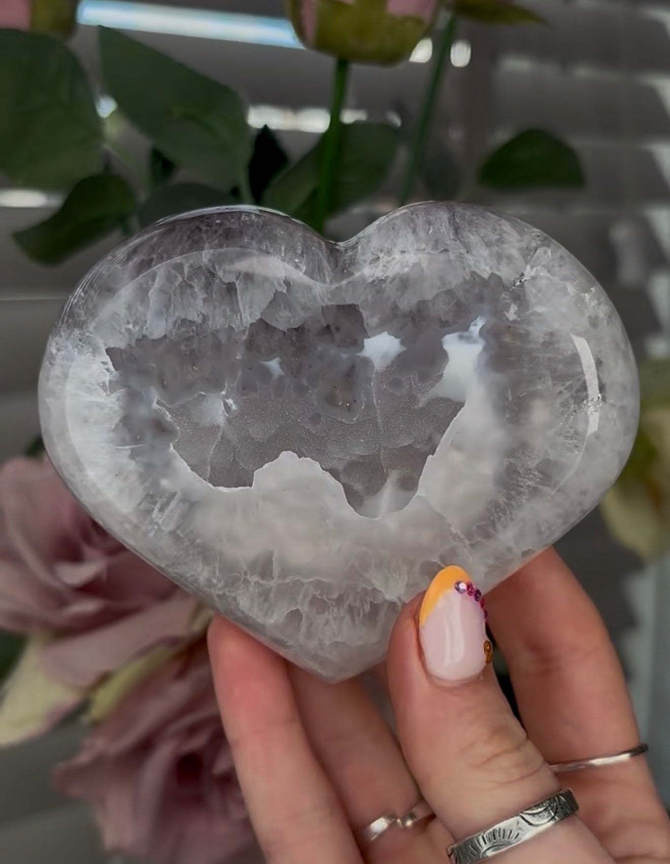 Beautiful, high quality, agate heart with druzy - stand included