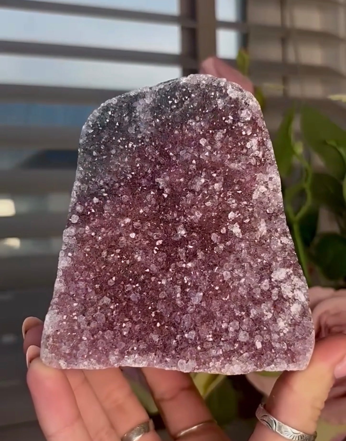 High quality Pink toned amethyst cutbase