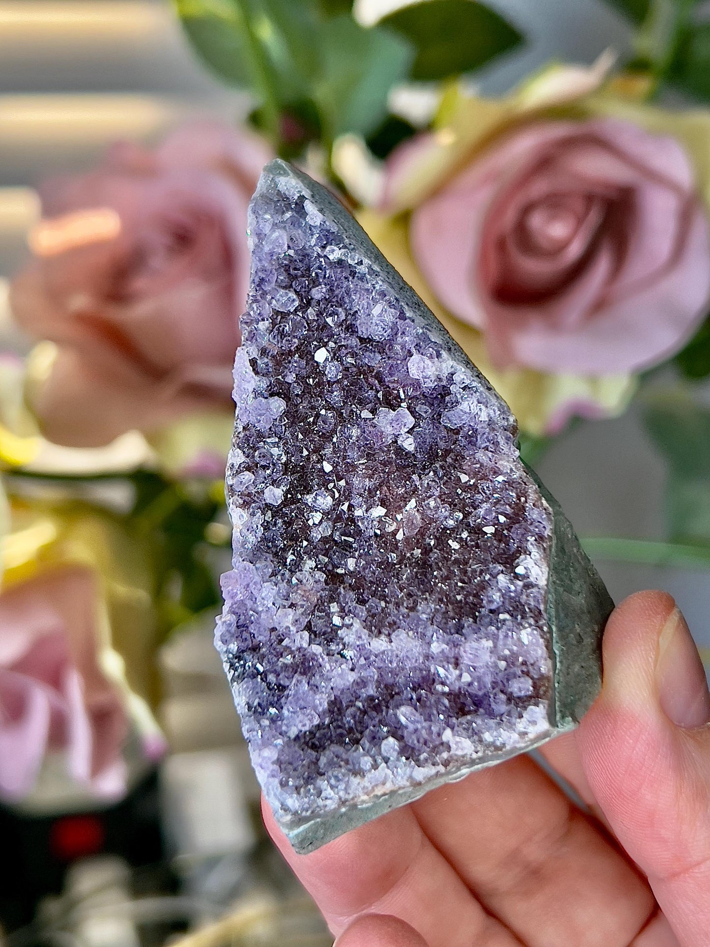 amethyst cutbase freeform - 90g 7cm(h) 5cm(w)