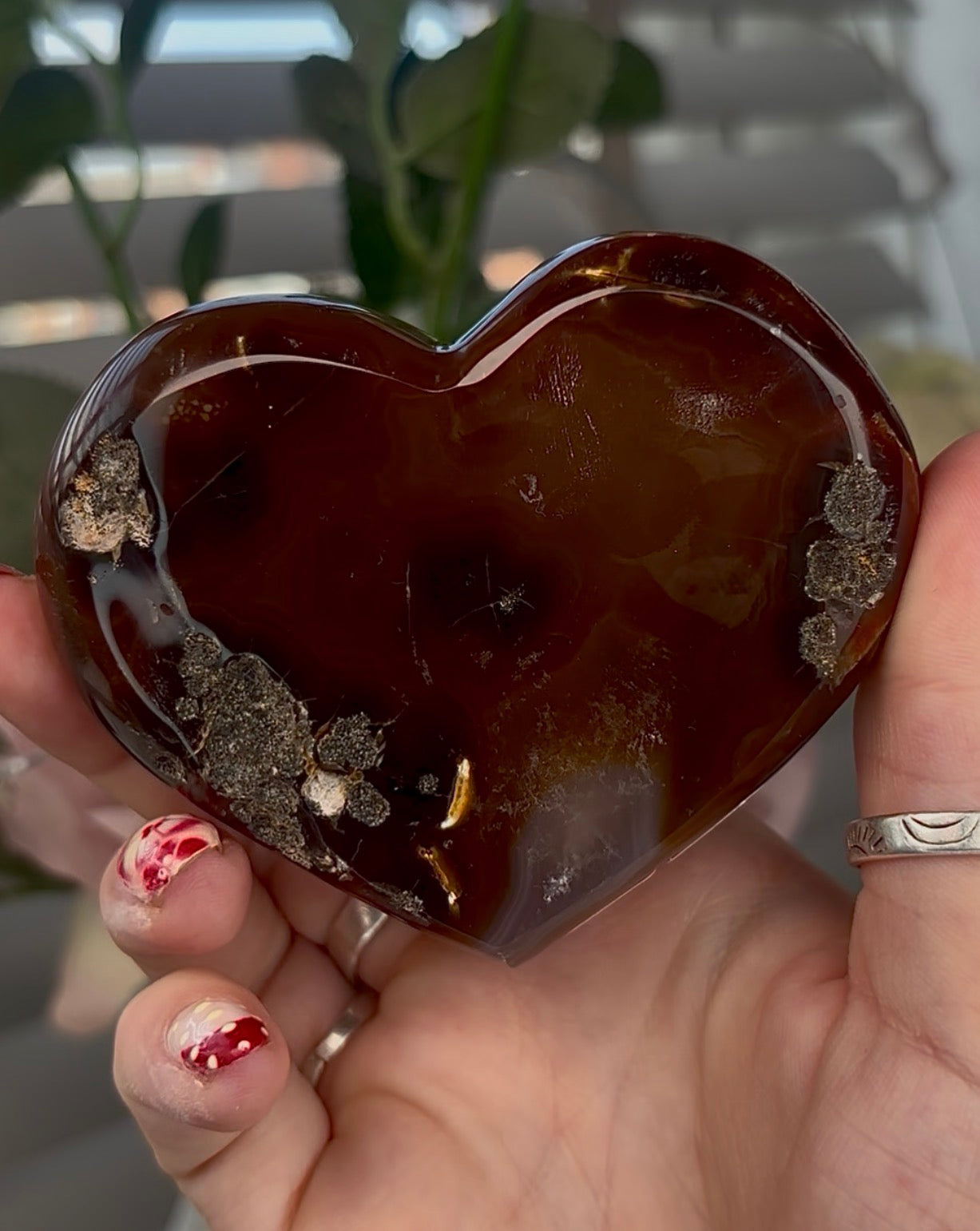 Beautiful, chocolate agate heart with druzy - stand included