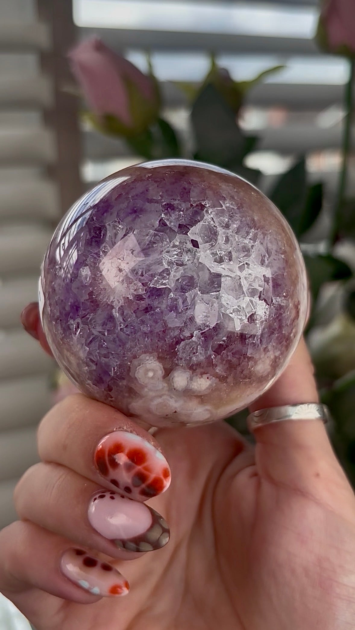 High grade, amethyst Flower agate sphere with high clarity quartz