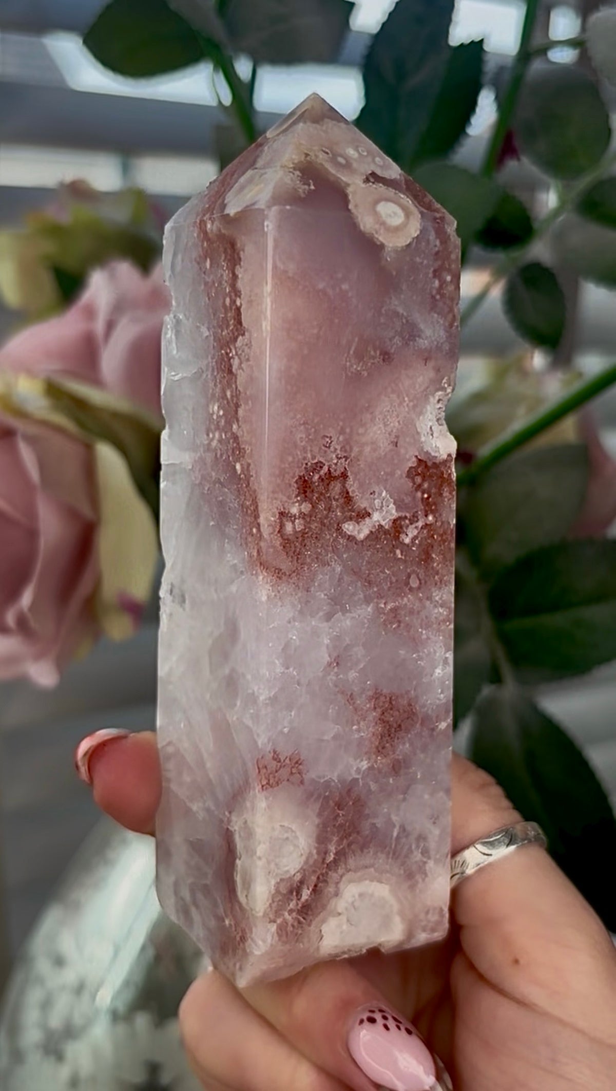 High grade, Pink amethyst, Flower agate tower with high clarity quartz