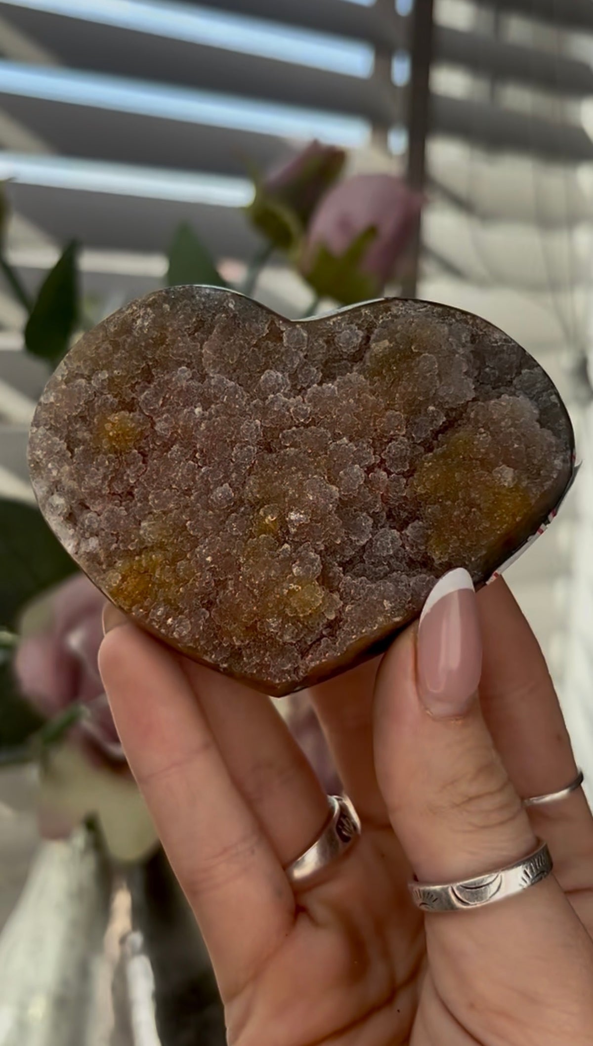 Uruguay amethyst heart - comes with stand