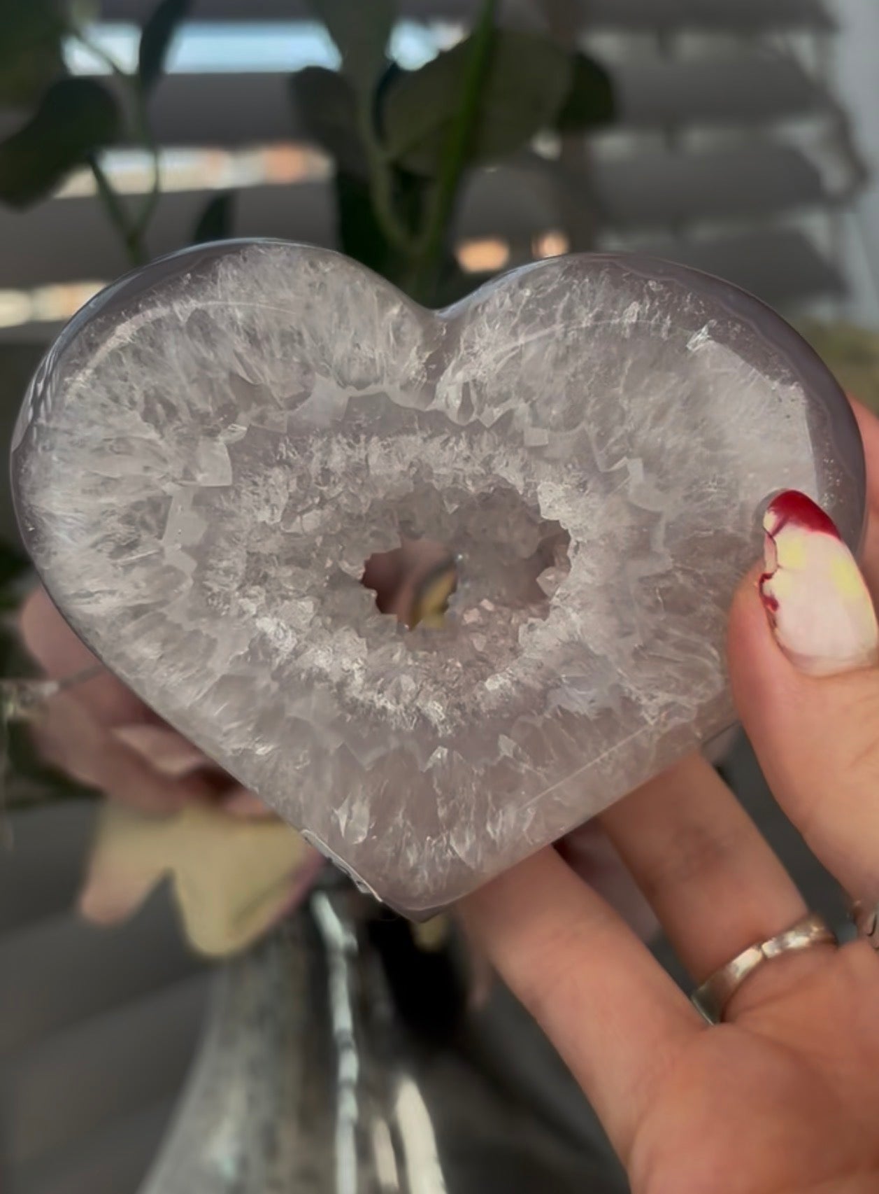 Beautiful, druzy agate heart - stand included