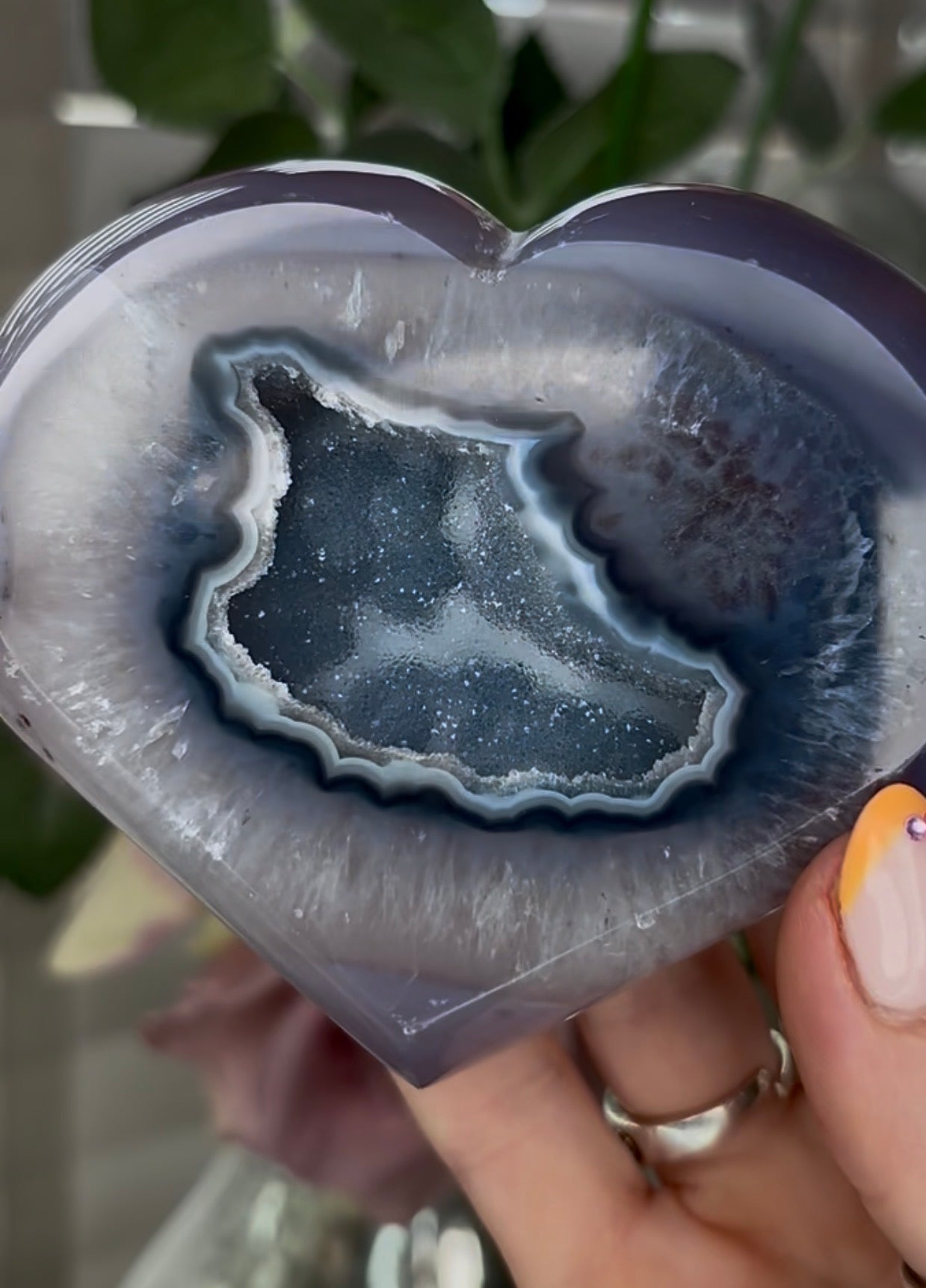 Gorgeous, blue agate heart, with druzy ( I believe this heart is part dyed & part natural) - comes with stand