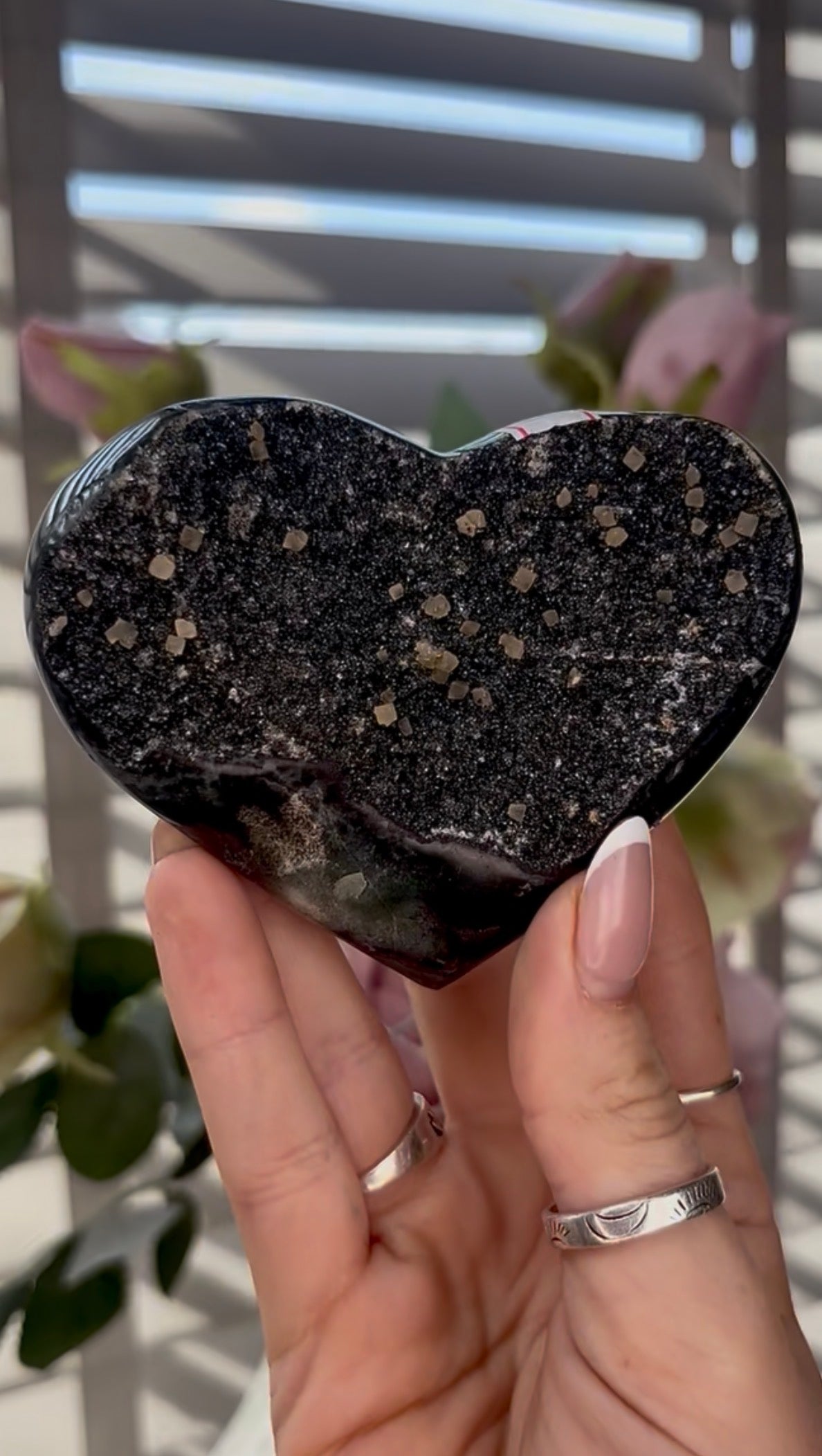 Black Uruguay amethyst heart with calcite - comes with stand