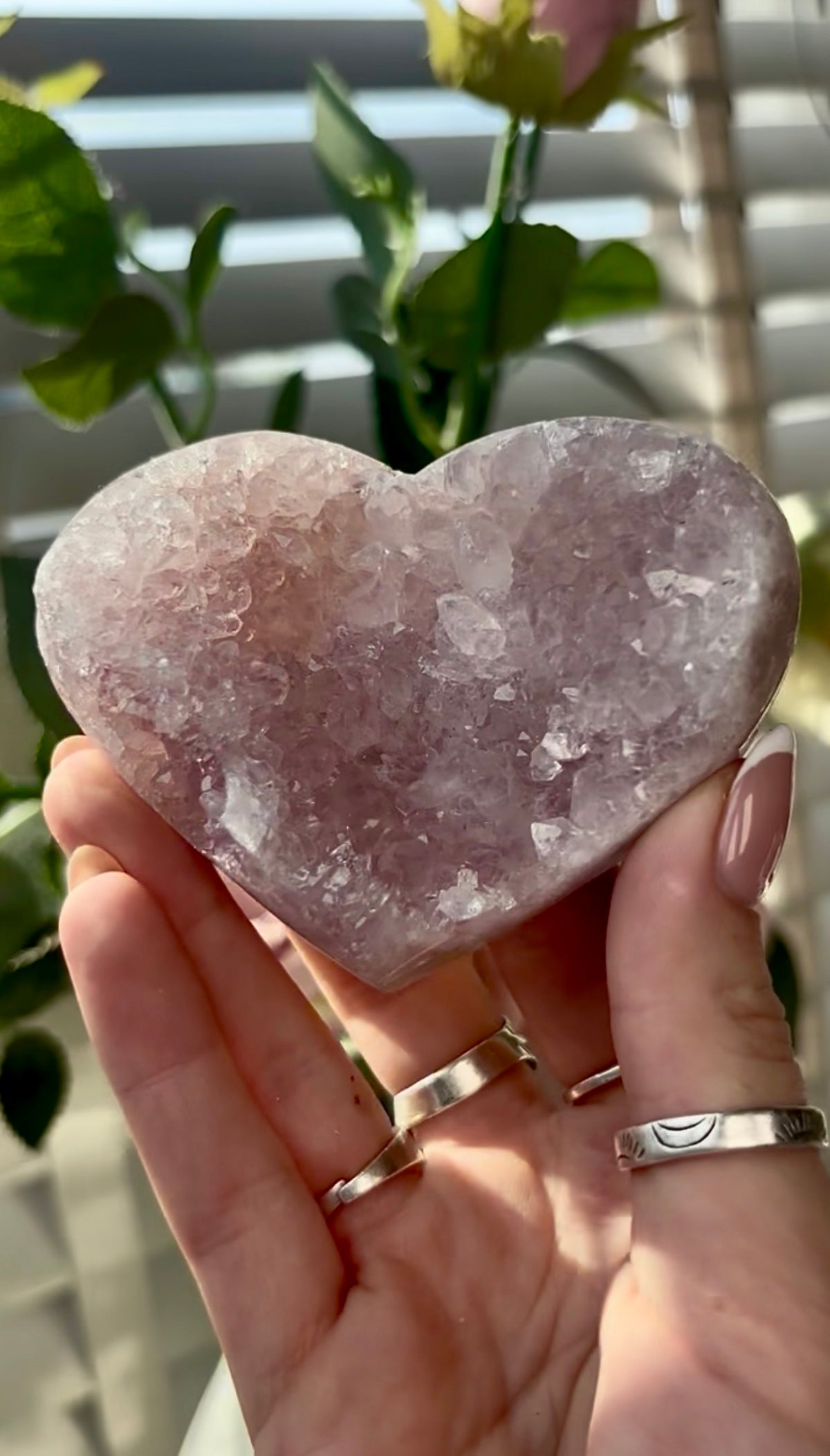 Gorgeous, high quality, pink amethyst quartz heart- comes with stand