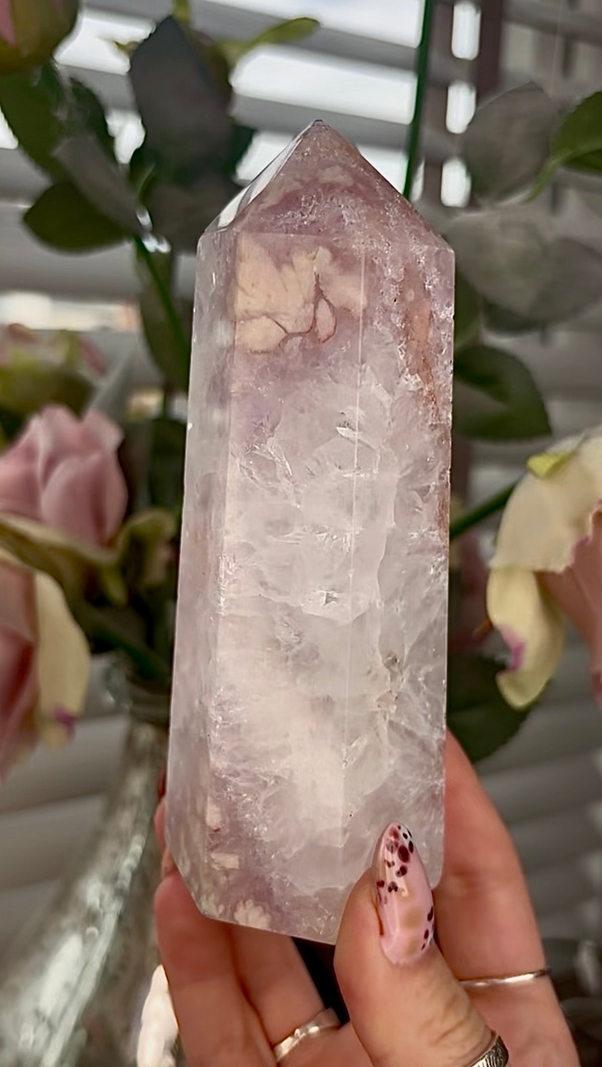 High grade, pink Flower agate tower with high clarity quartz