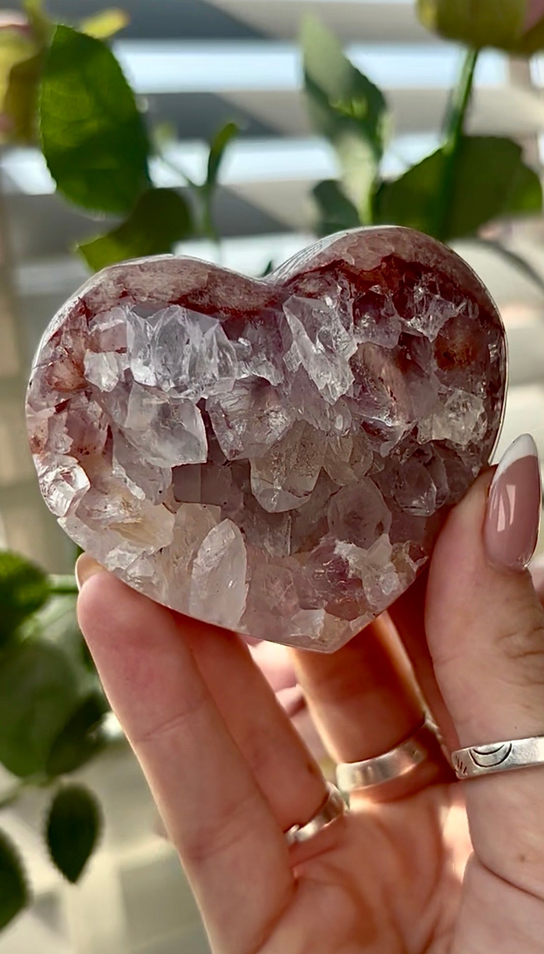 Gorgeous, hq, chunky quartz, pink amethyst heart- comes with stand