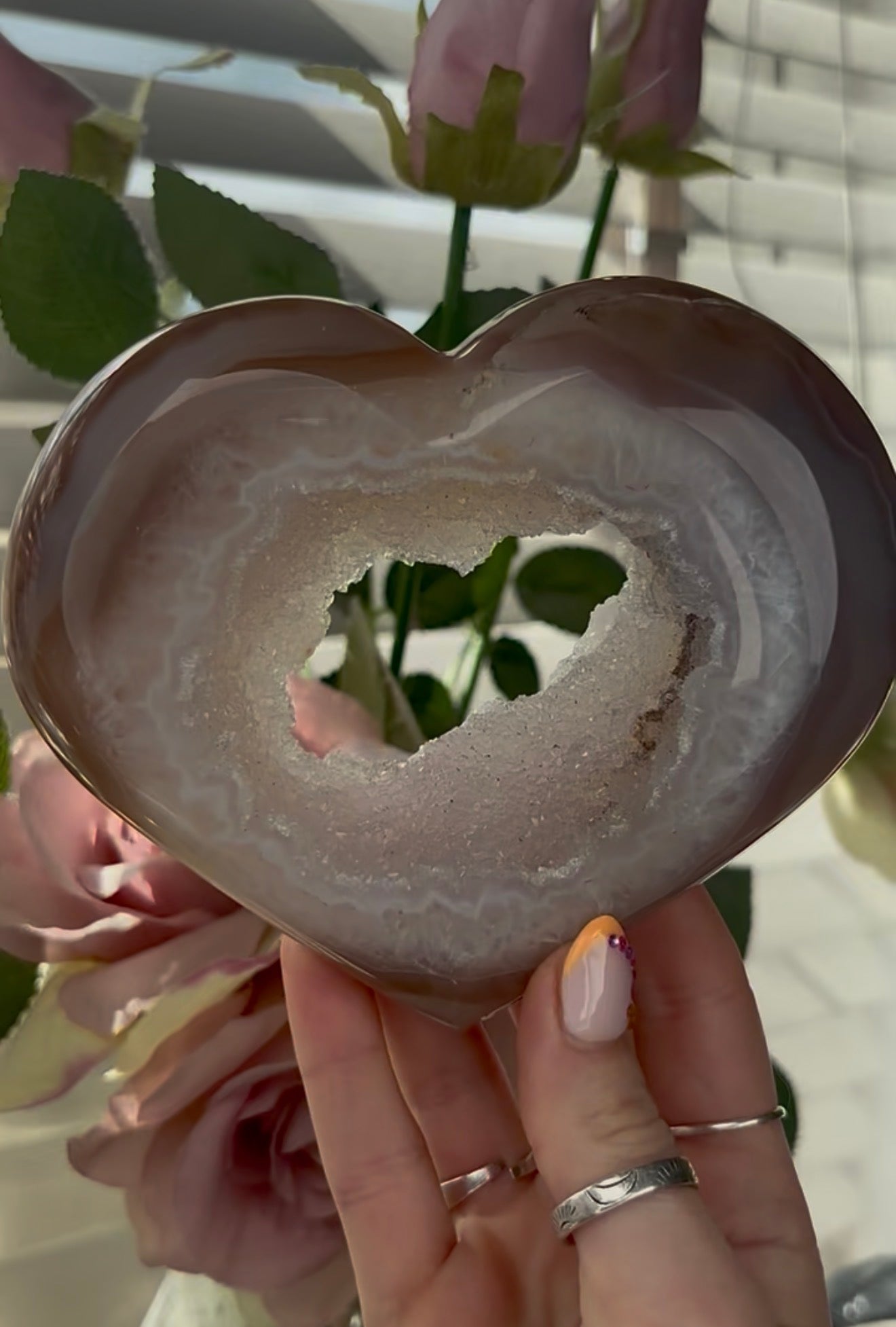Beautiful, high quality, agate heart   with druzy - stand included