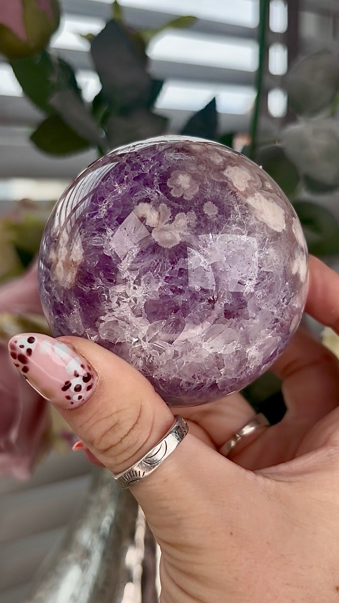 High grade, Amethyst Flower agate sphere 7.5cm 585g