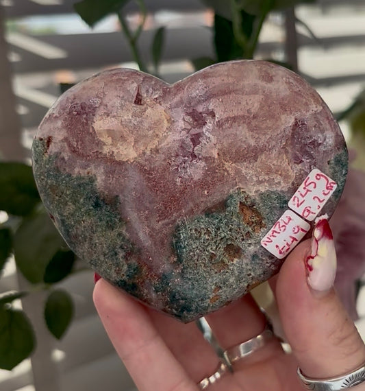 pink amethyst heart - comes with stand 9.2cm
