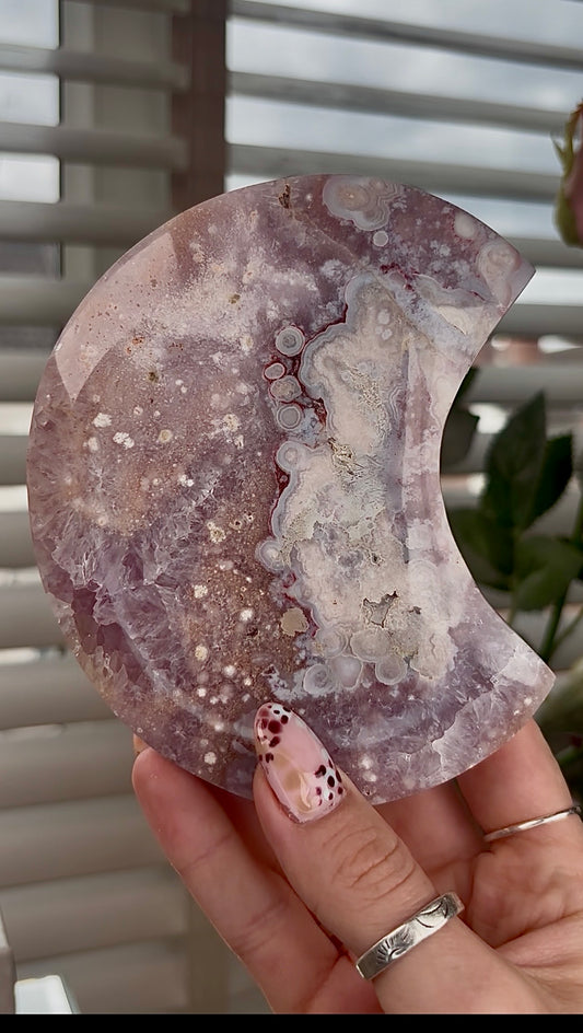 High grade, amethyst Flower agate moon with high clarity quartz