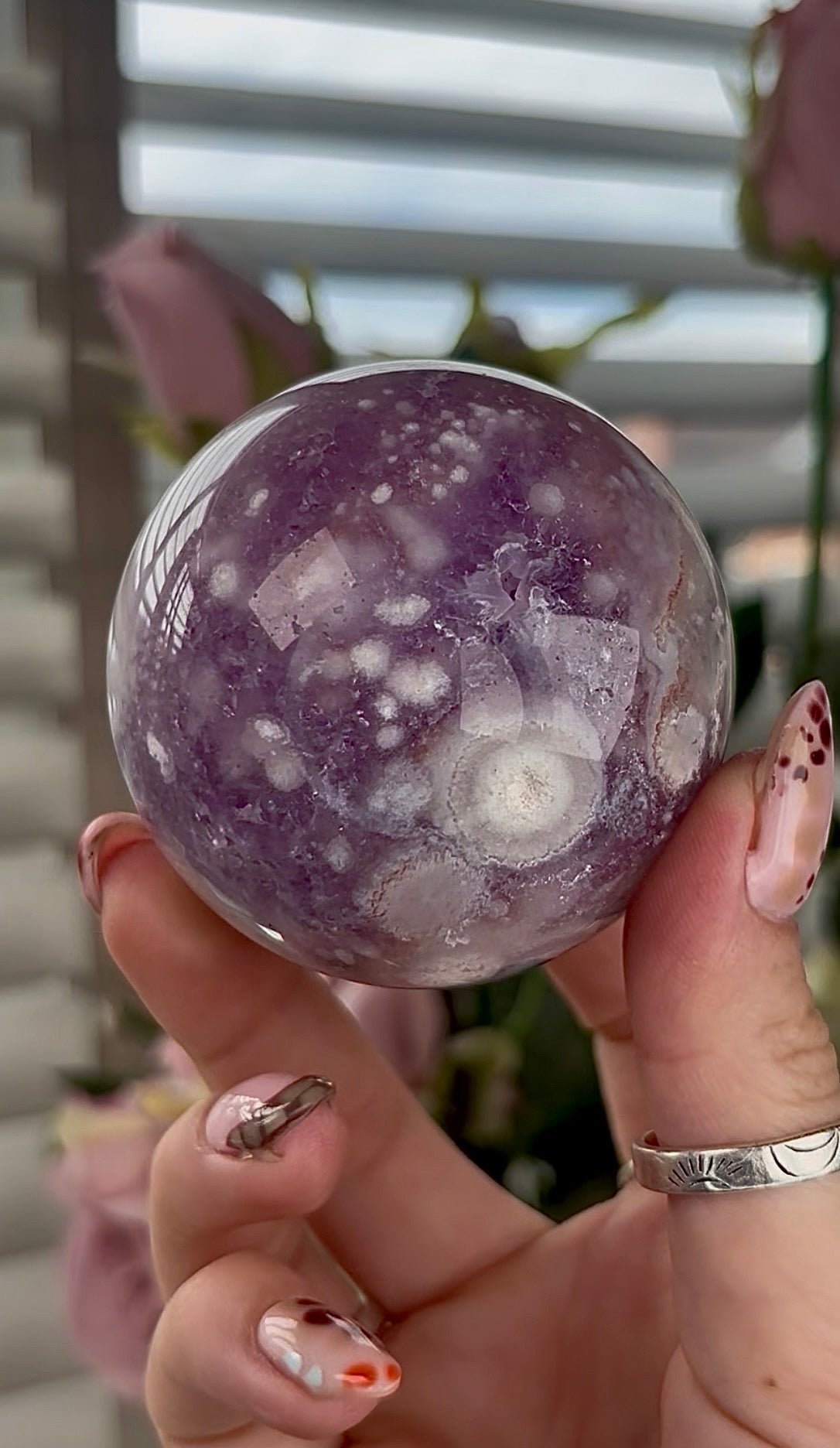 High grade, amethyst Flower agate sphere