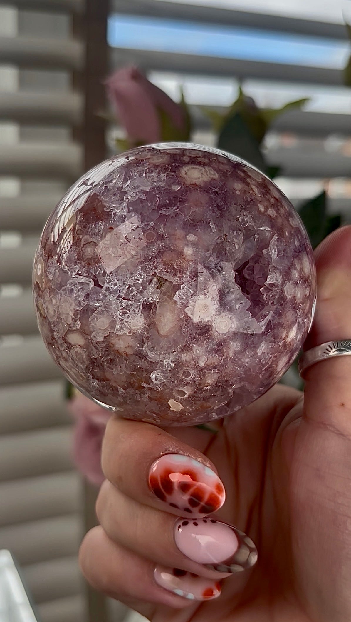 High grade, amethyst Flower agate sphere with high clarity quartz
