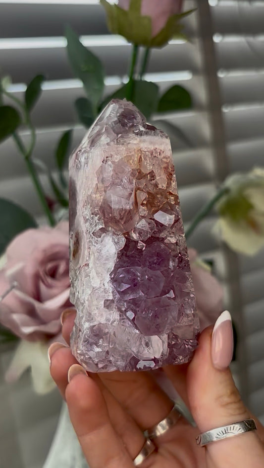 Beautiful, hq, druzy, Pink amethyst tower 10.6cm(h) by 5.8cm(w)