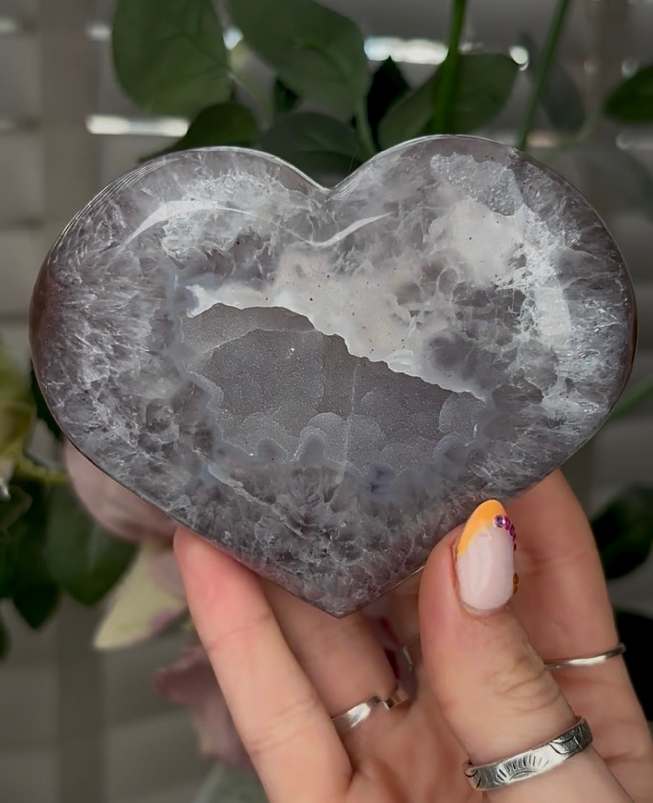 Beautiful, high quality, agate heart with druzy - stand included