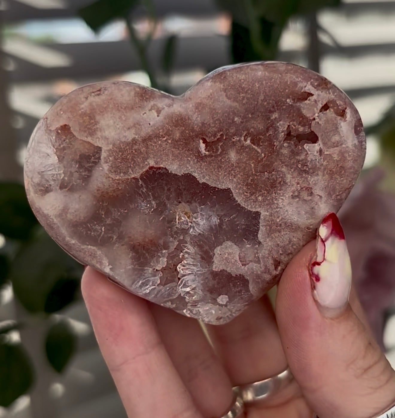 pink amethyst heart - comes with stand 7cm