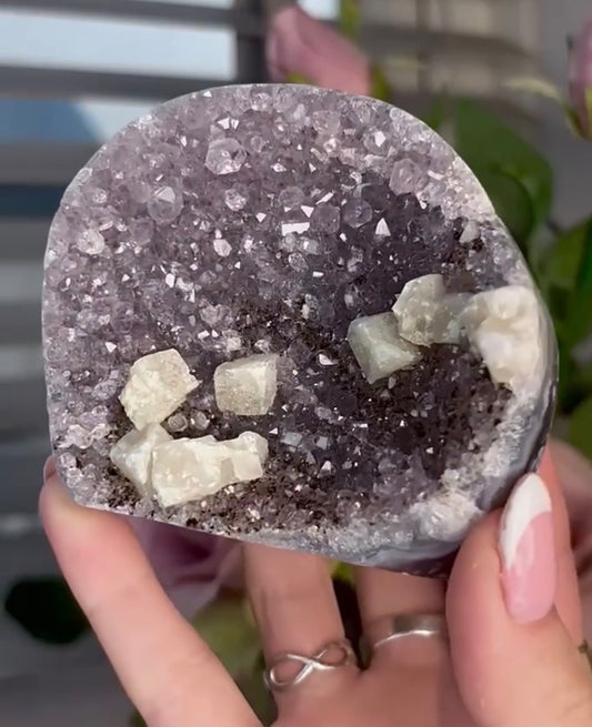 amethyst cutbase with cubic calcite