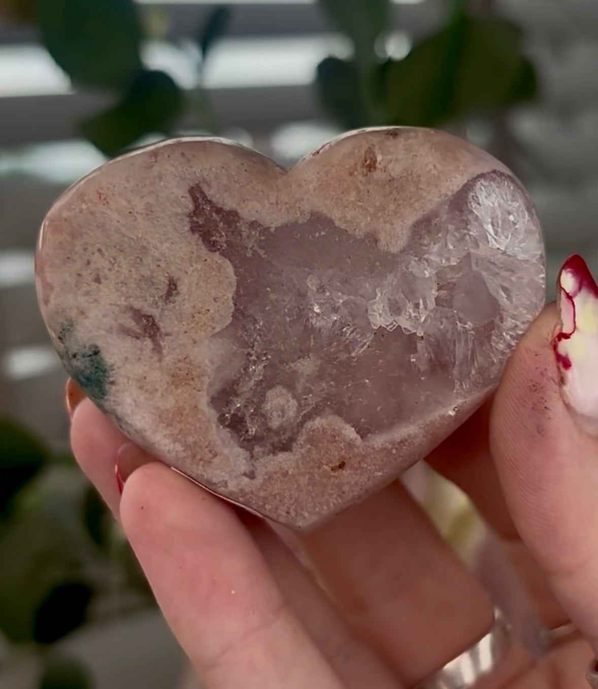 pink amethyst heart - comes with stand