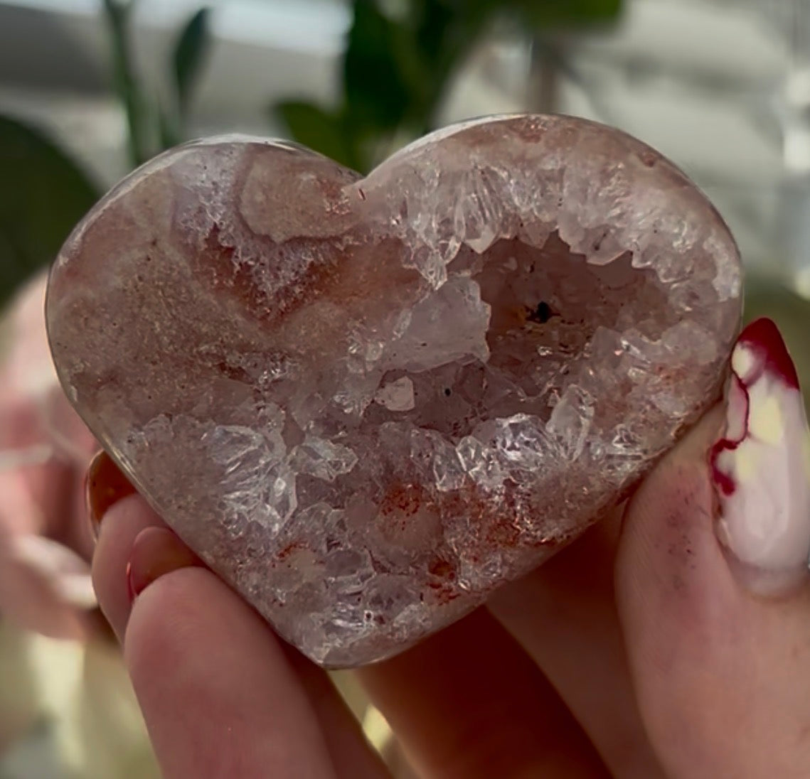 Hq Mini pink amethyst heart - comes with stand