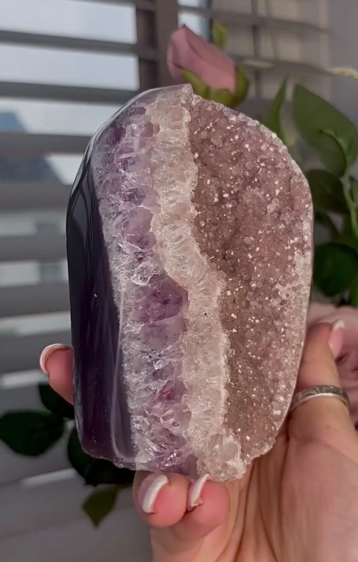 High quality, pink/lilac toned, rainbow amethyst on purple agate, cutbase