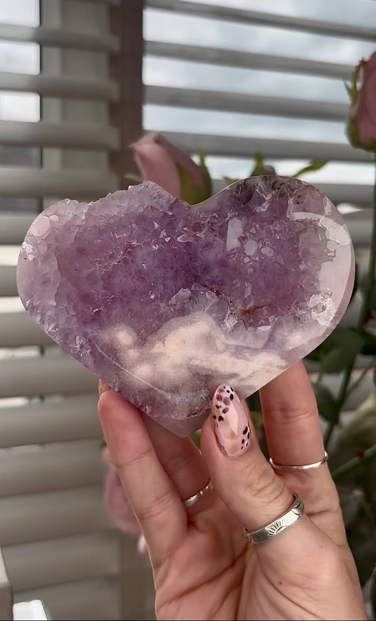 High grade, amethyst Flower agate heart with high clarity quartz