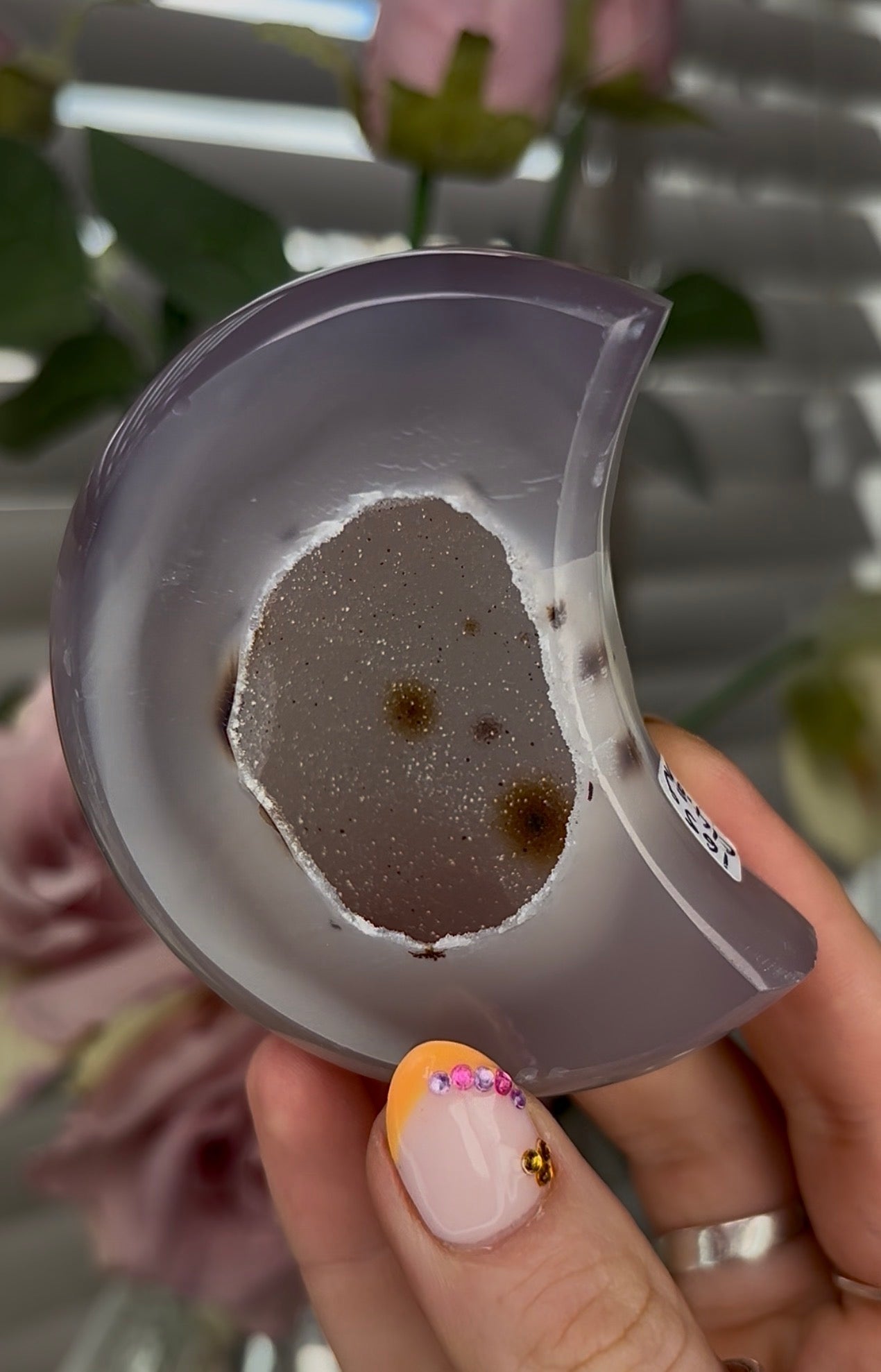 Beautiful, agate moon with druzy - stand included