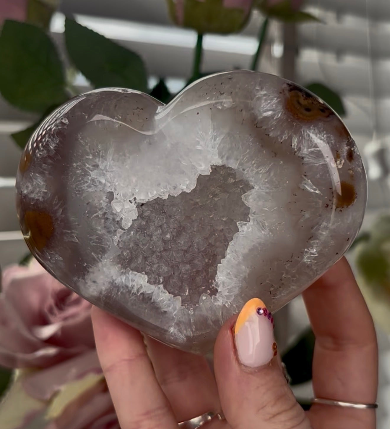 Beautiful, high quality, agate heart   with druzy - stand included