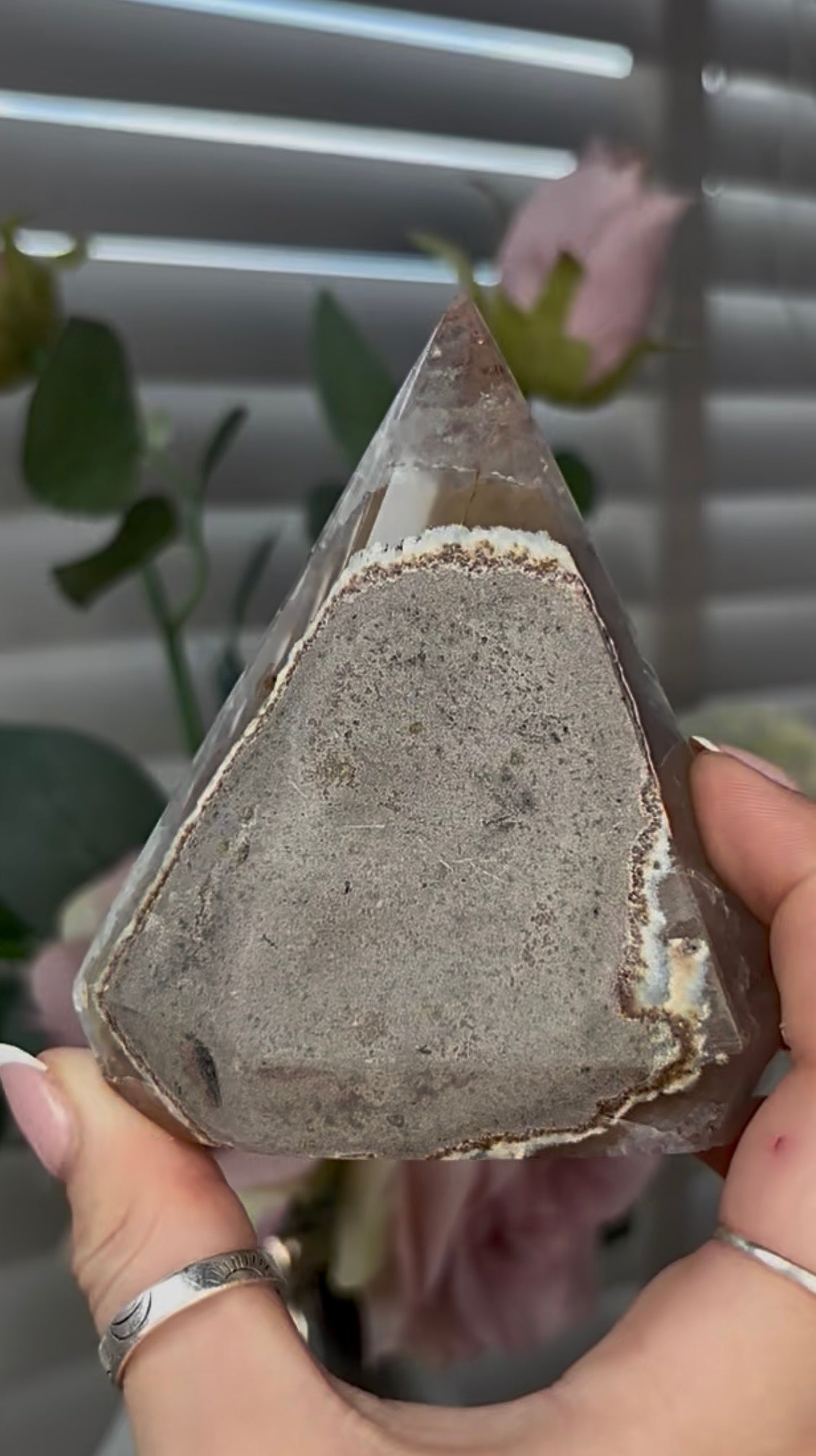 Beautiful, high grade, agate, self standing, diamond with golden druzy 10cm high