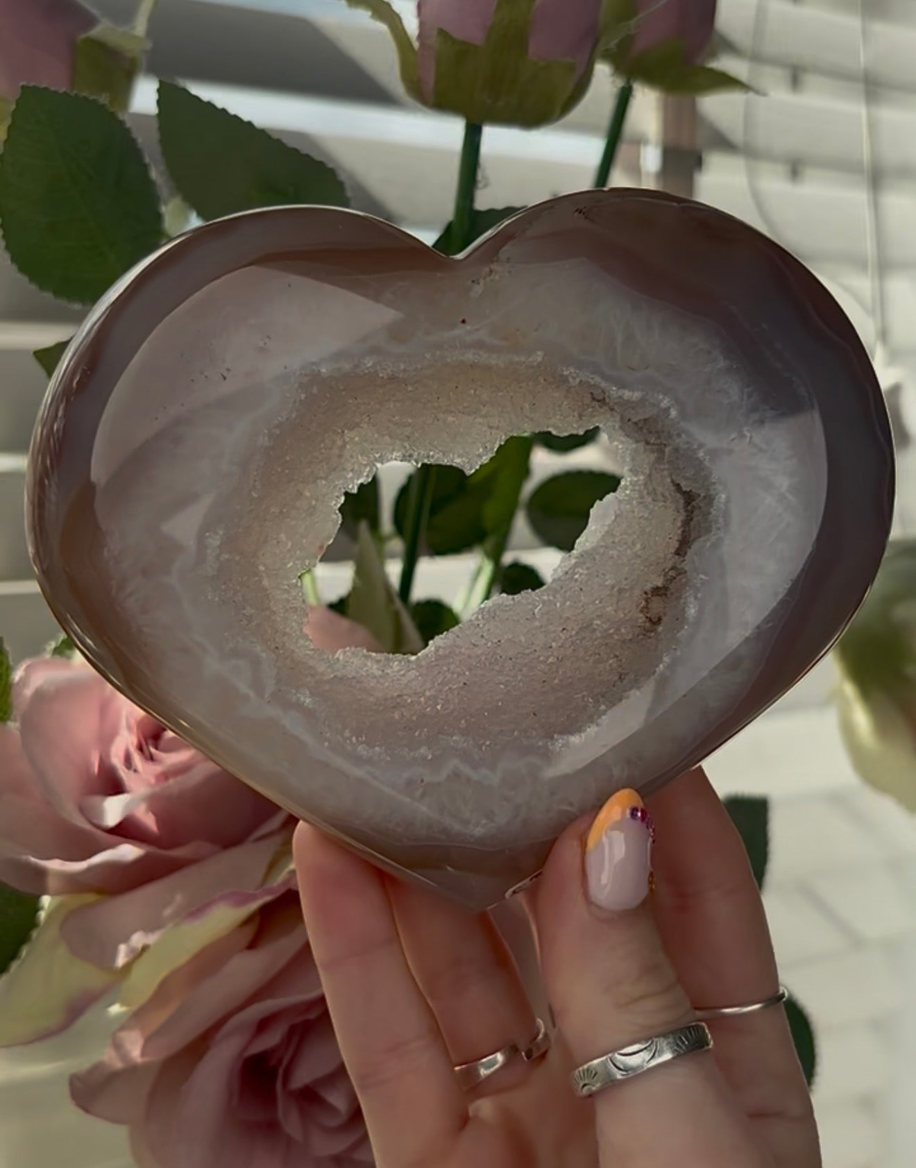 Beautiful, high quality, agate heart   with druzy - stand included