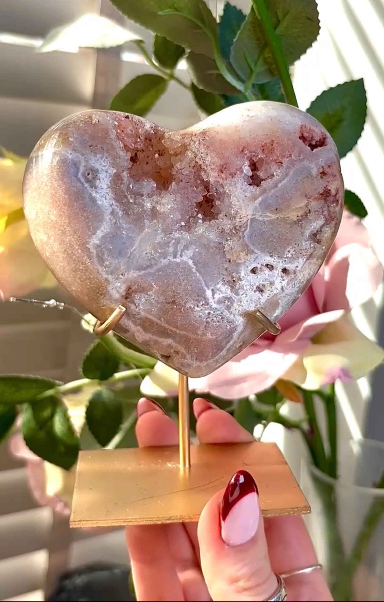 pink amethyst heart - comes with stand