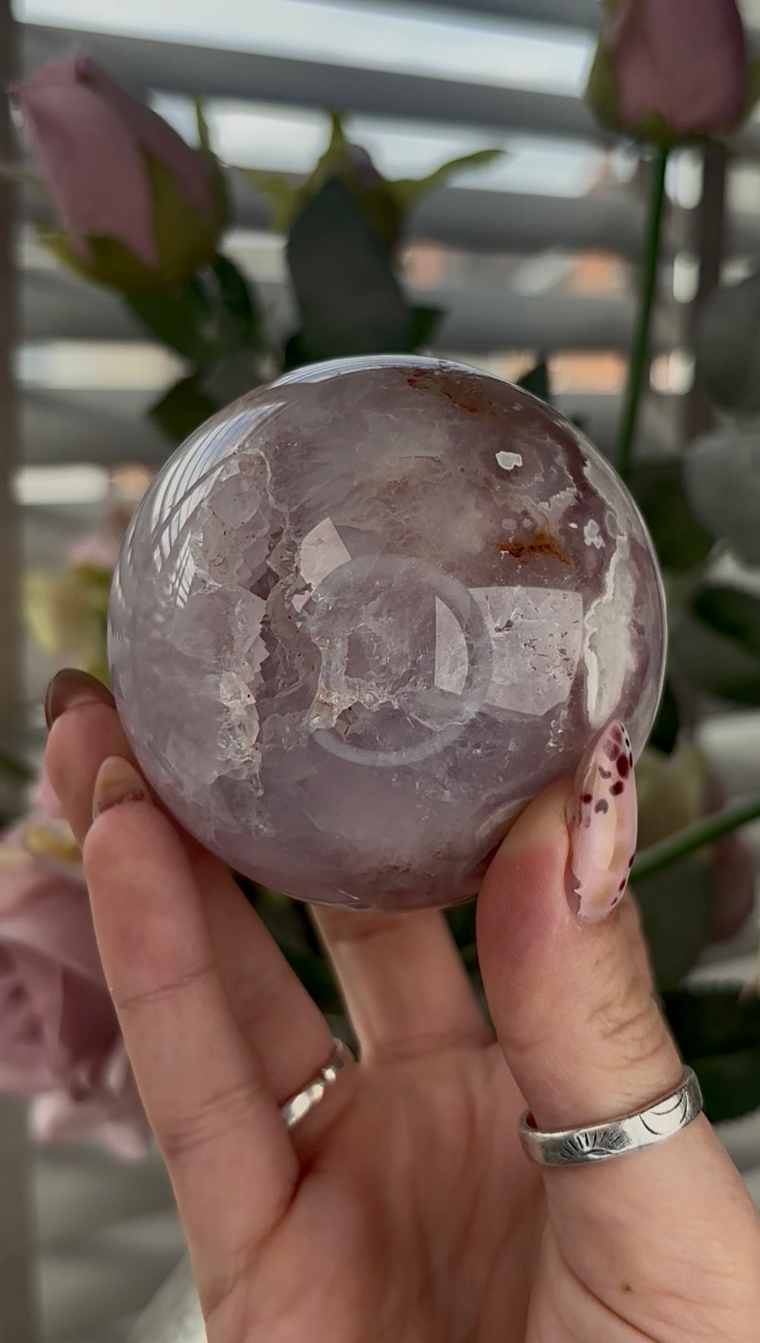 High grade, amethyst Flower agate sphere with high clarity quartz