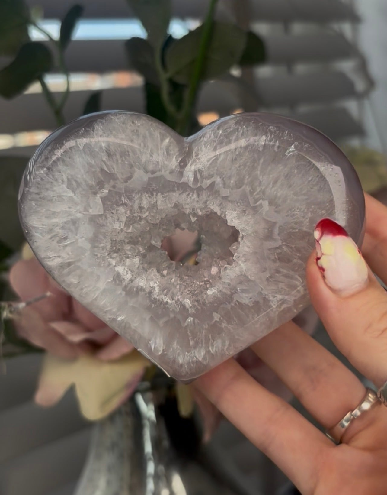 Beautiful, druzy agate heart - stand included