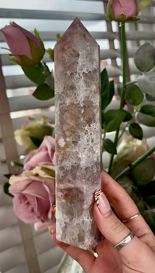 Stunning!! Super high quality, Druzy, green chlorite x blue flower agate tower
