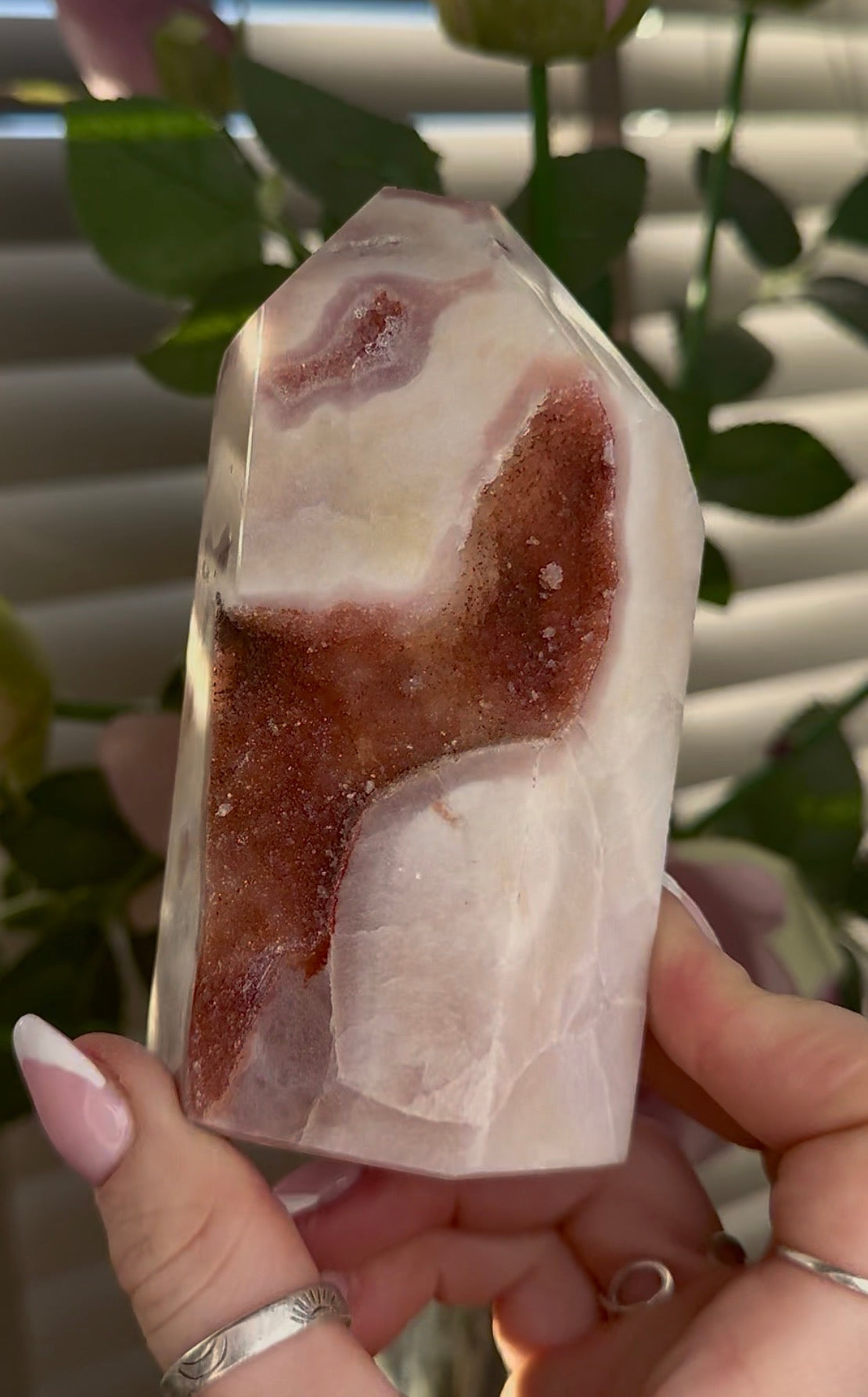 Stunning Pink amethyst tower with red druzy - 650g 11.5cm (h)