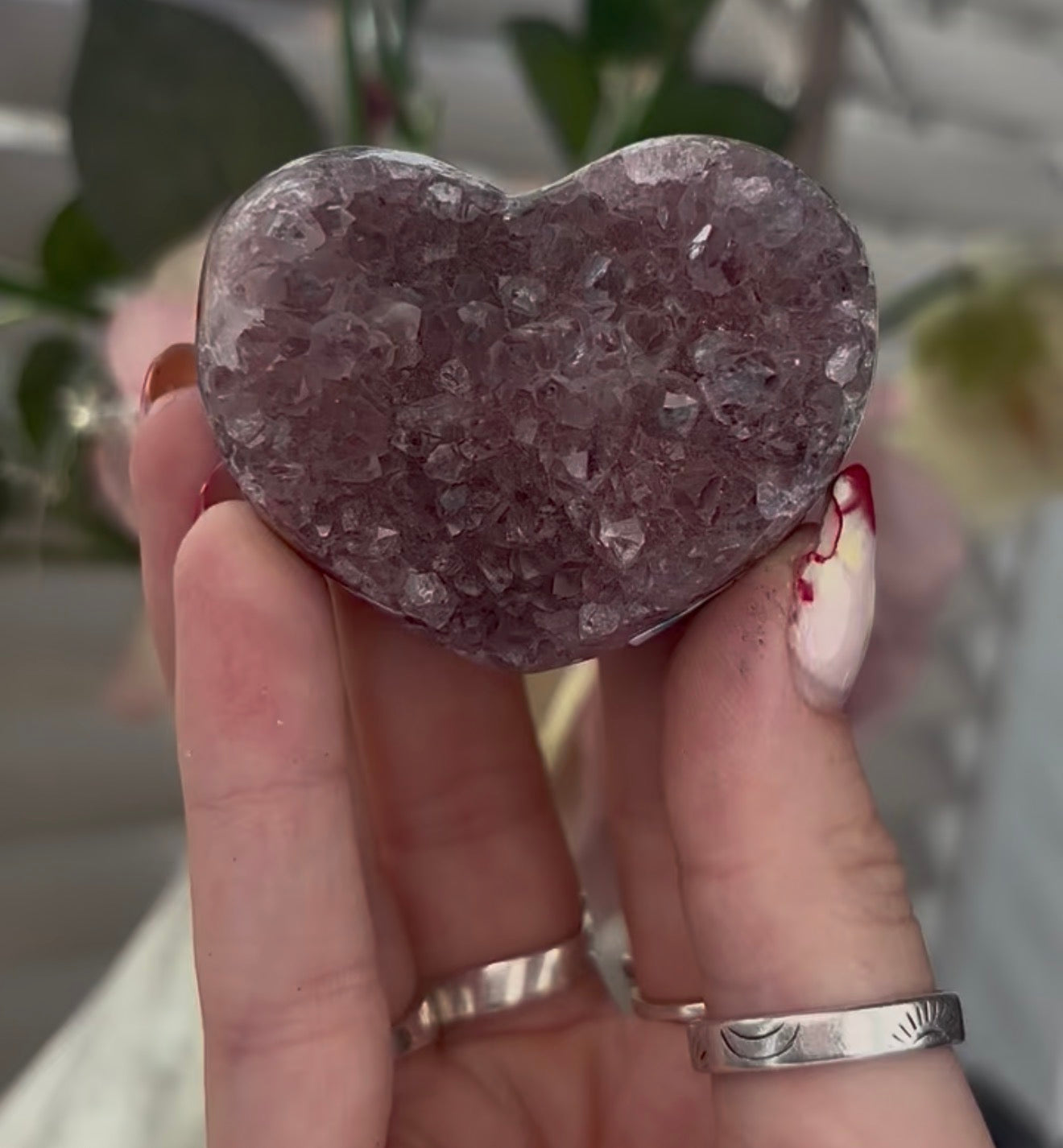 Hq Mini pink amethyst heart - comes with stand