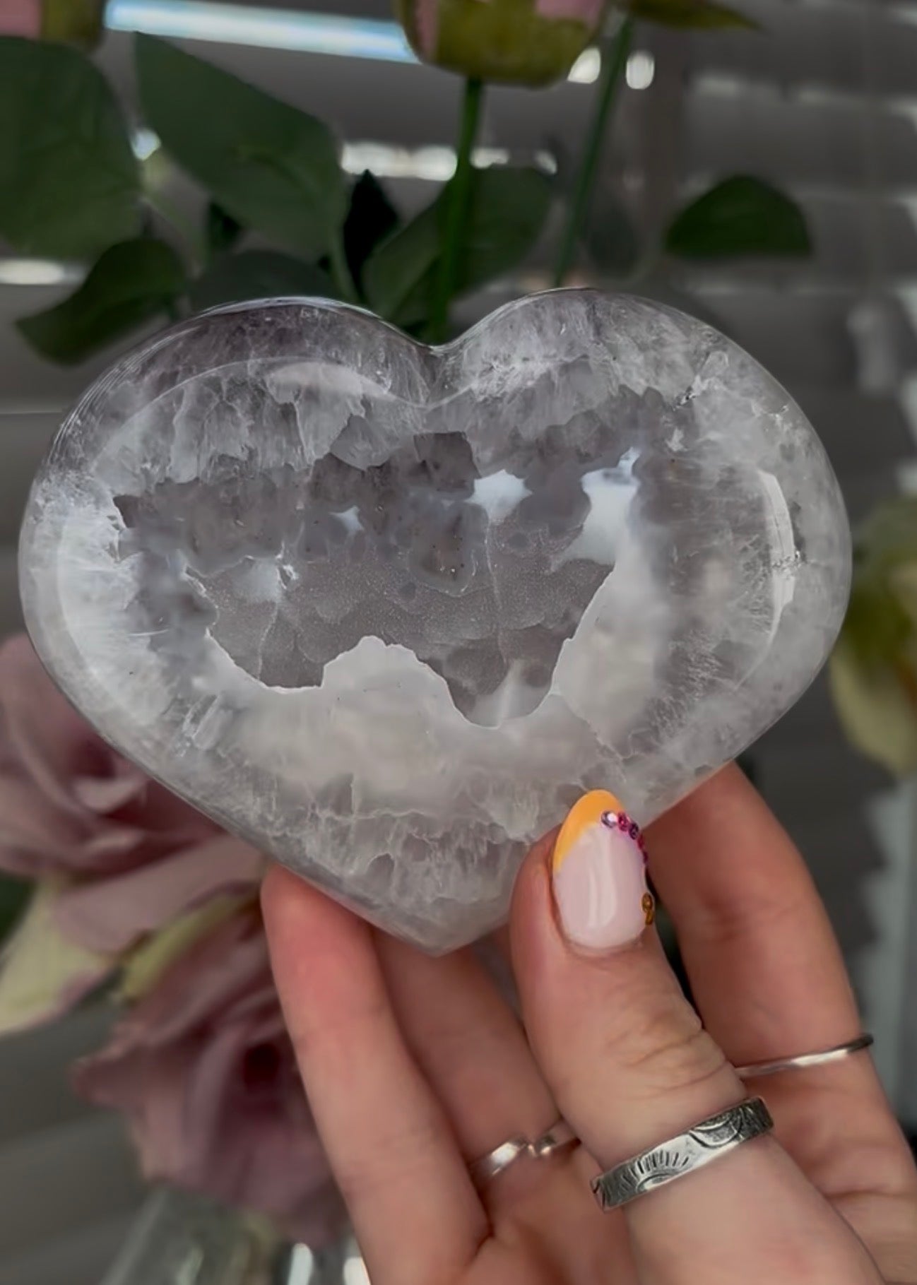 Beautiful, high quality, agate heart with druzy - stand included
