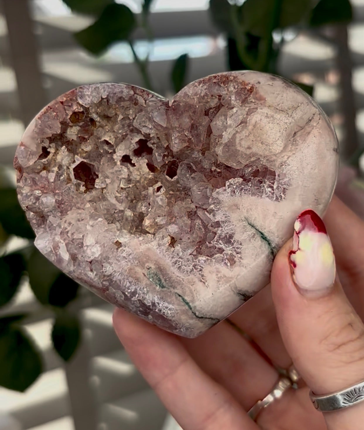 pink amethyst heart - comes with stand 8.5cm